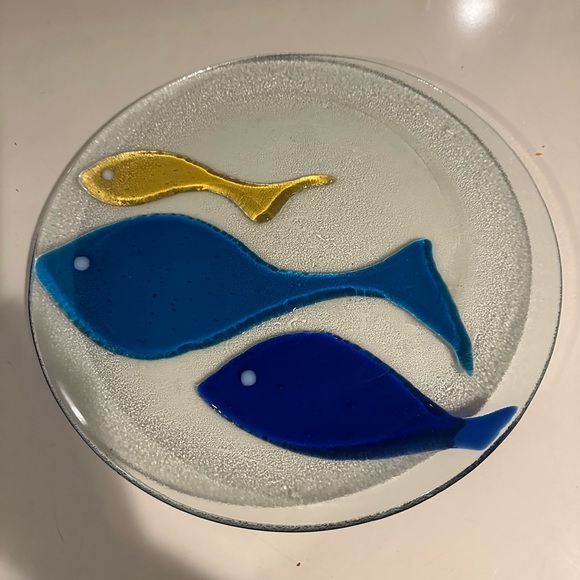 New Pottery Barn Artisan Fused Glass Fish Plate Appetizer Dish 11.75” Coastal - Picture 2 of 2